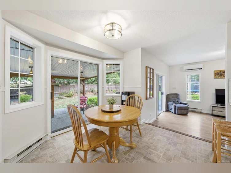 203 Greendale Road, Lake Cowichan, BC, V0R 2G0 - 16