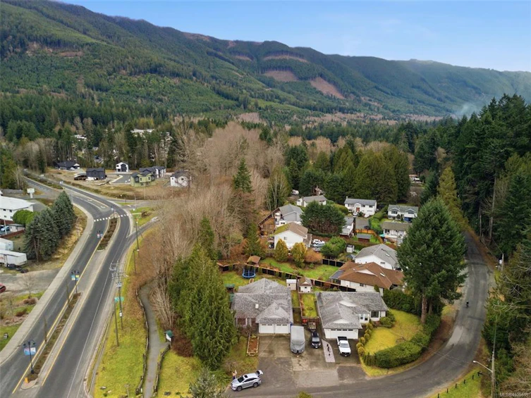 203 Greendale Road, Lake Cowichan, BC, V0R 2G0 - 40