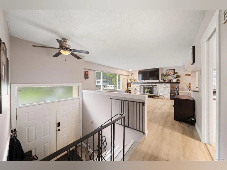 519 Pearkes Road, Colwood, BC, V9C 2L6 - 8