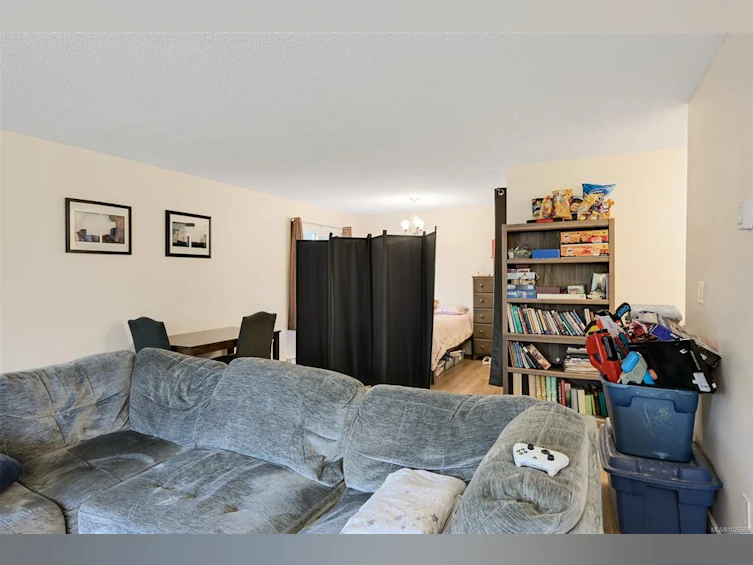 203-625 Admirals Road, Esquimalt, BC, V9A 2N6 - 7