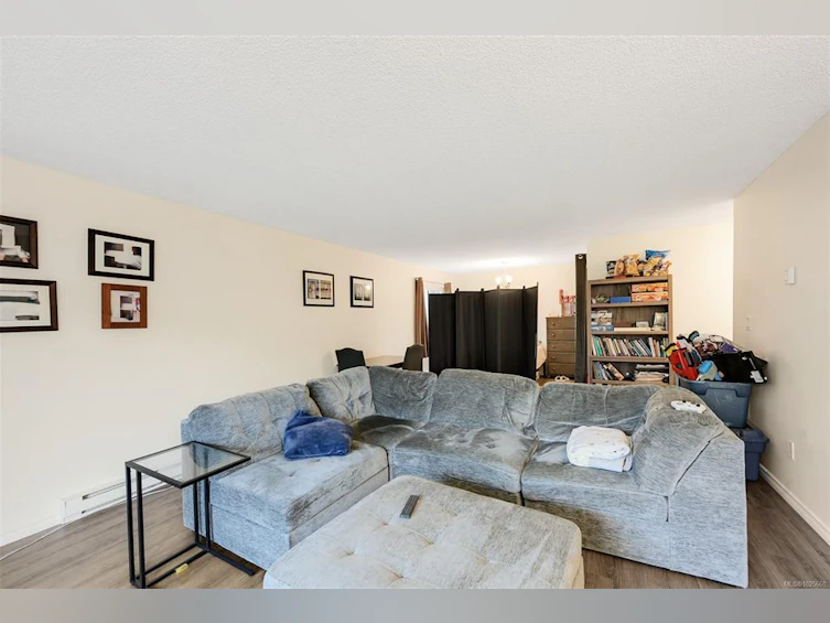 203-625 Admirals Road, Esquimalt, BC, V9A 2N6 - 6