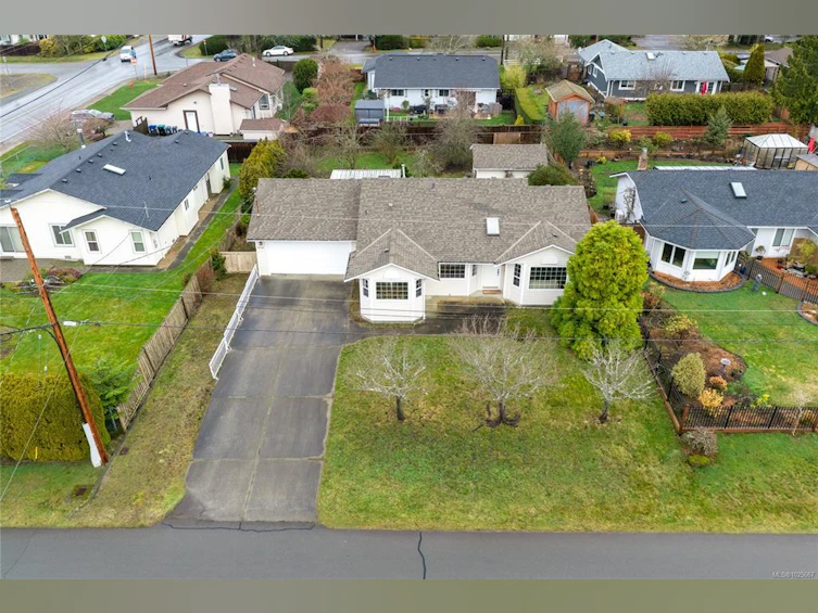 513 Rowan Drive, Qualicum Beach, BC, V9K 1K1 - 38