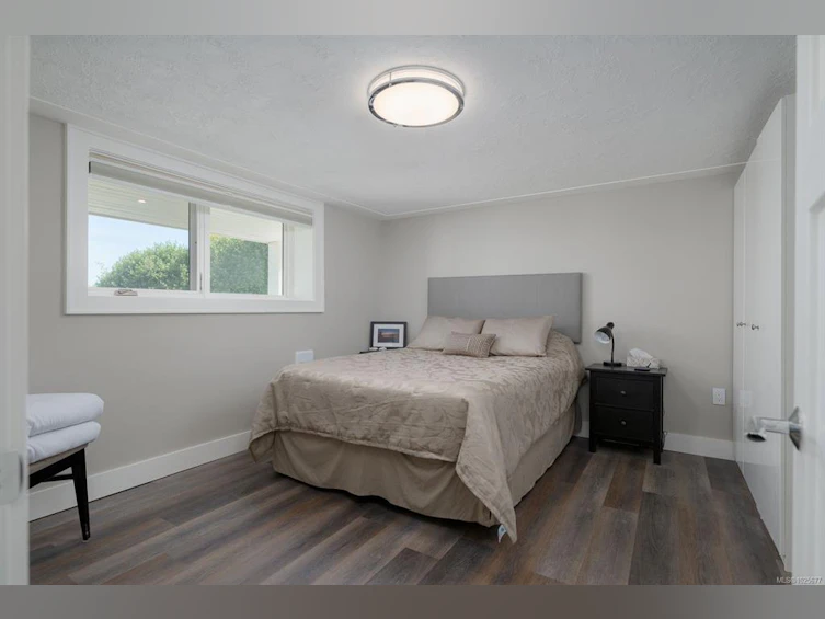 5411 Parker Avenue, Saanich, BC, V8Y 2N2 - 62