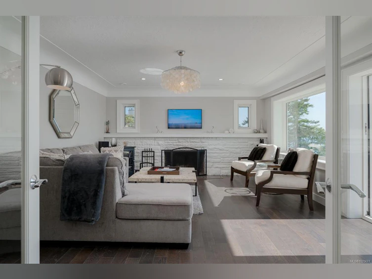 5411 Parker Avenue, Saanich, BC, V8Y 2N2 - 27