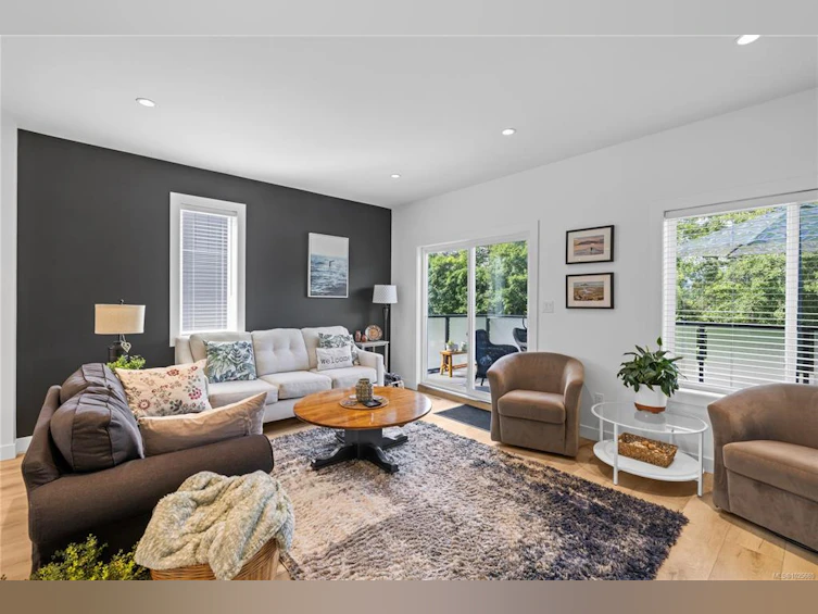 16-2310 Guthrie Road, Comox, BC, V9M 4G1 - 16
