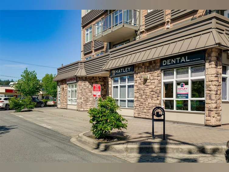 305-2220 Sooke Road, Colwood, BC, V9B 0G9 - 3