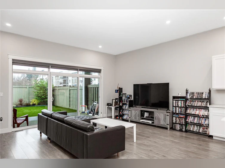 22-200 Nikola Road, Campbell River, BC, V9W 6H9 - 22
