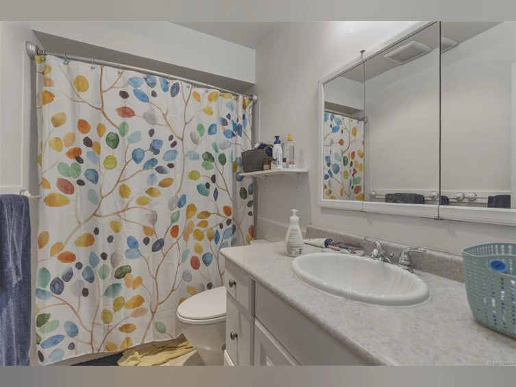1178/1180 Tattersall Drive, Saanich, BC, V8P 1Y9 - 20
