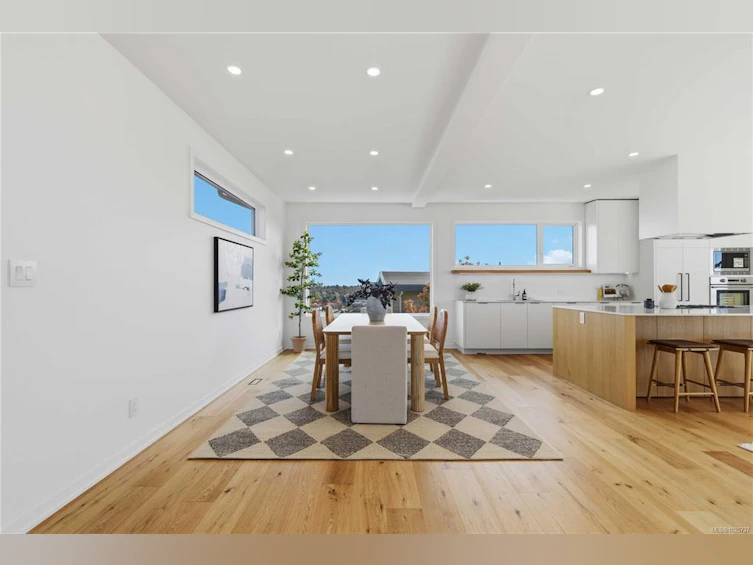 3700 Kootenay Place, Saanich, BC, V8P 2G2 - 25