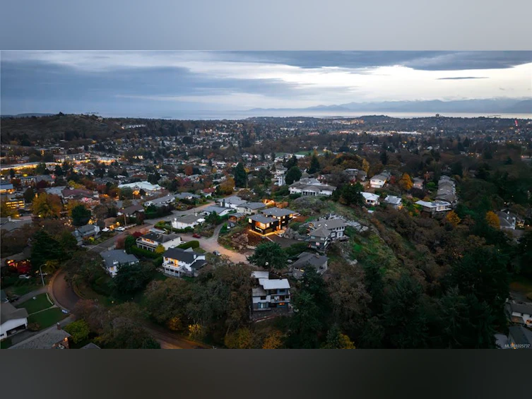 3700 Kootenay Place, Saanich, BC, V8P 2G2 - 77