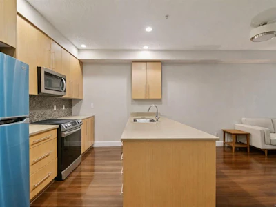 112-4529 West Saanich Road - 3