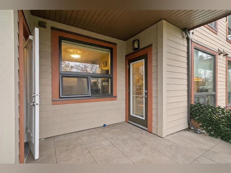 112-4529 West Saanich Road, Saanich, BC, V8Z 3G3 - 18