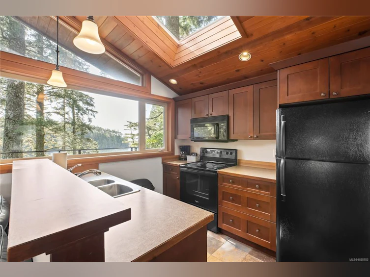 330 Reef Point Road, Ucluelet, BC, V0R 3A0 - 44