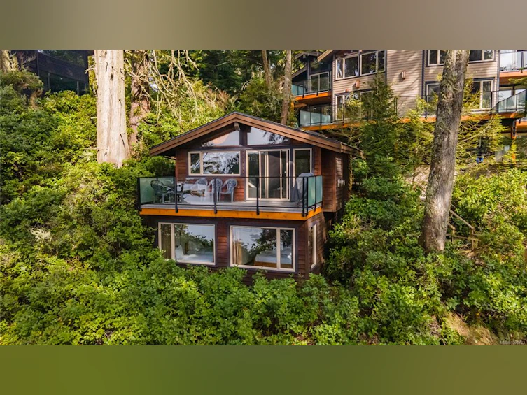 330 Reef Point Road, Ucluelet, BC, V0R 3A0 - 35