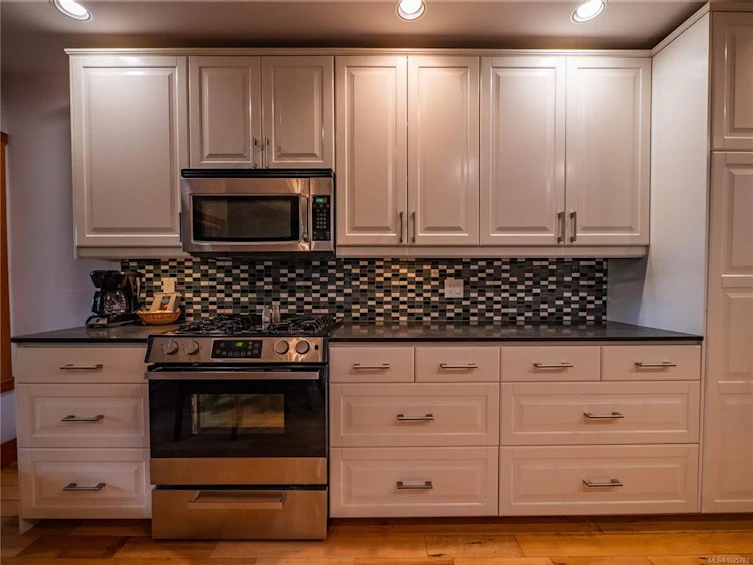 330 Reef Point Road, Ucluelet, BC, V0R 3A0 - 93