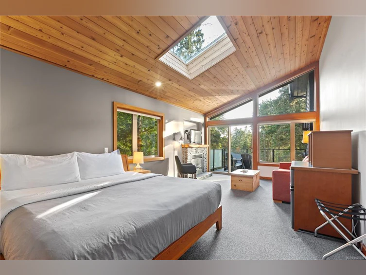 330 Reef Point Road, Ucluelet, BC, V0R 3A0 - 16