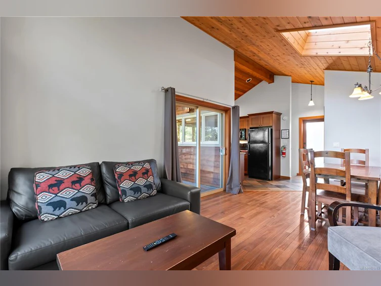 330 Reef Point Road, Ucluelet, BC, V0R 3A0 - 66