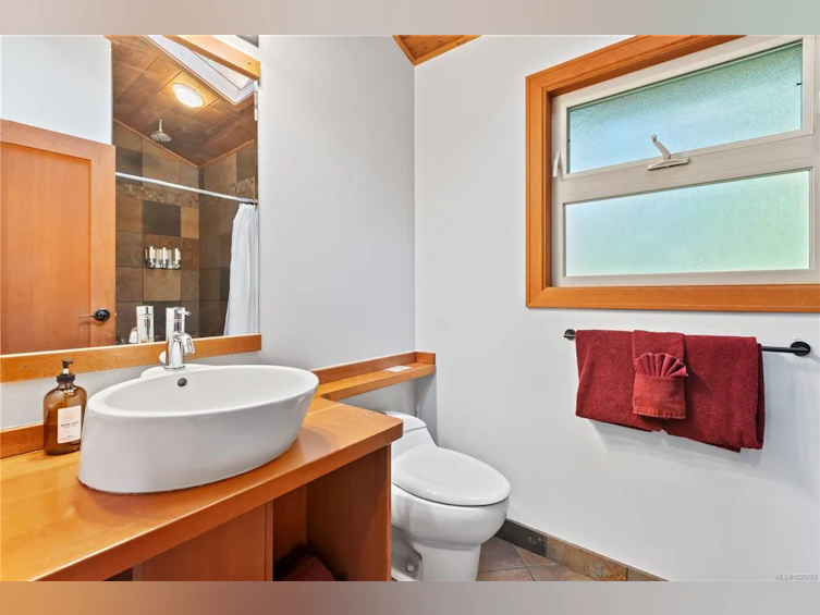 330 Reef Point Road, Ucluelet, BC, V0R 3A0 - 70
