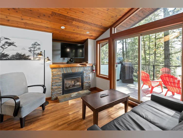 330 Reef Point Road, Ucluelet, BC, V0R 3A0 - 45