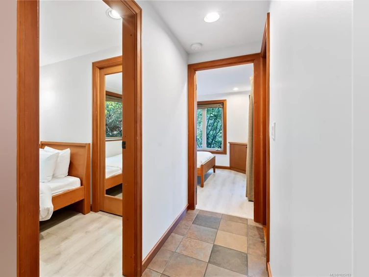 330 Reef Point Road, Ucluelet, BC, V0R 3A0 - 73