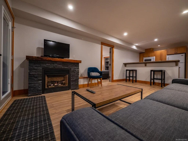 330 Reef Point Road, Ucluelet, BC, V0R 3A0 - 85