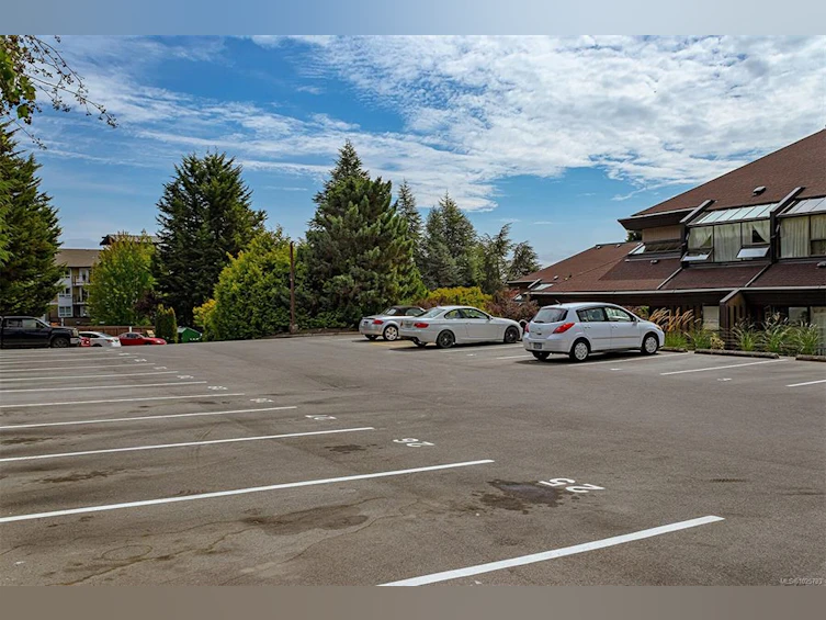 589A-4678 Elk Lake Drive, Saanich, BC, V8Z 5M1 - 25