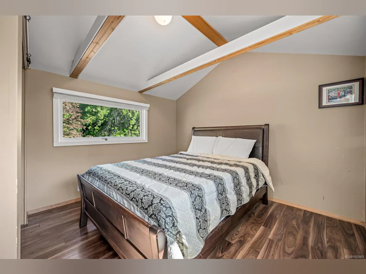 1885 Central Road, Hornby Island, BC, V0R 1Z0 - 72