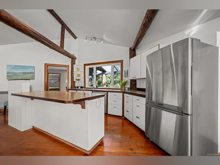 1885 Central Road, Hornby Island, BC, V0R 1Z0 - 53