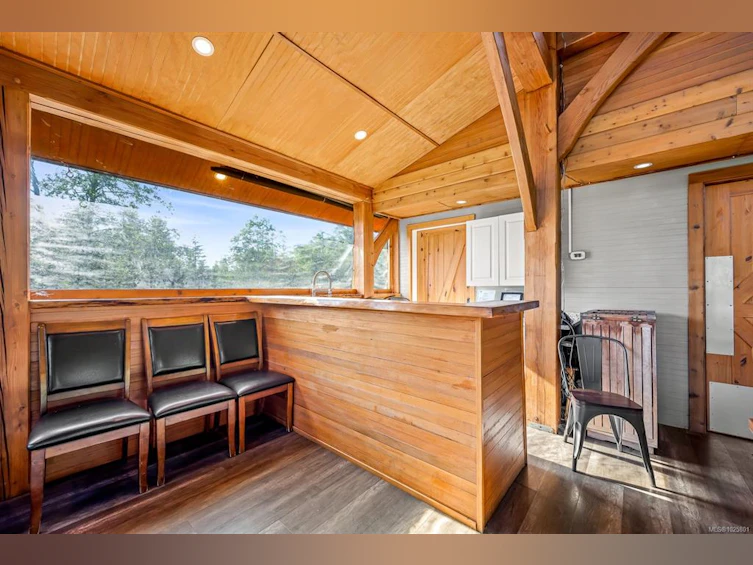 1885 Central Road, Hornby Island, BC, V0R 1Z0 - 11