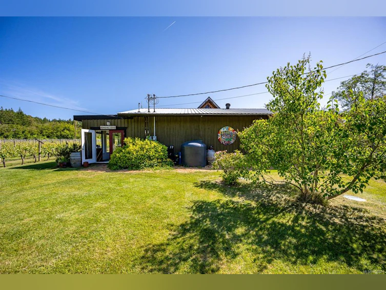 1885 Central Road, Hornby Island, BC, V0R 1Z0 - 27