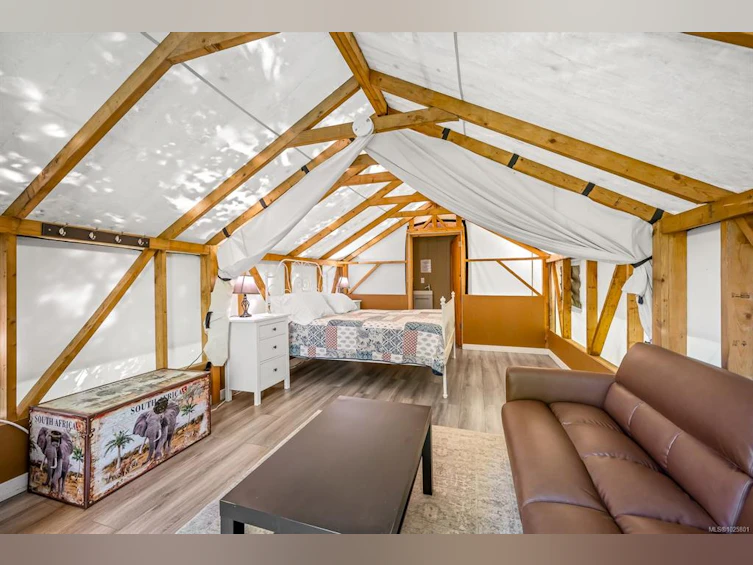 1885 Central Road, Hornby Island, BC, V0R 1Z0 - 79