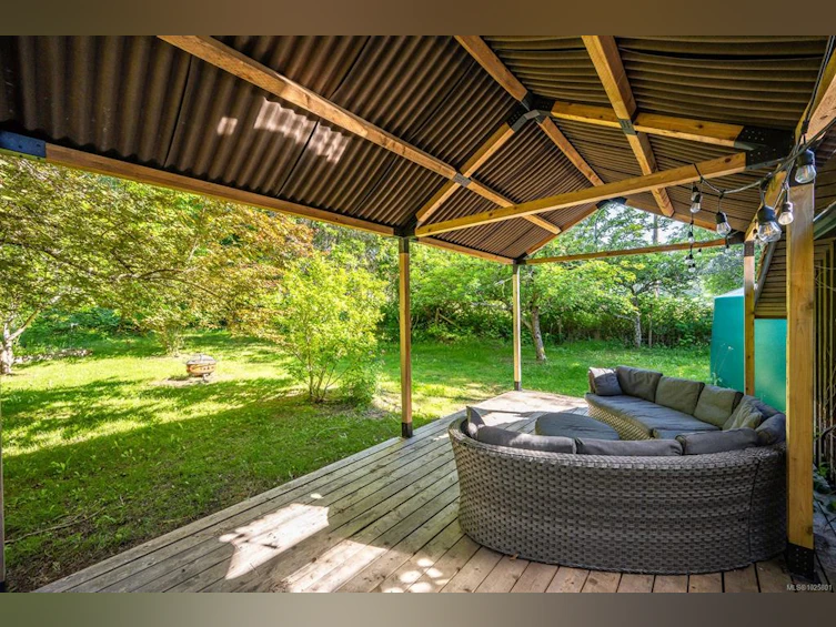 1885 Central Road, Hornby Island, BC, V0R 1Z0 - 74