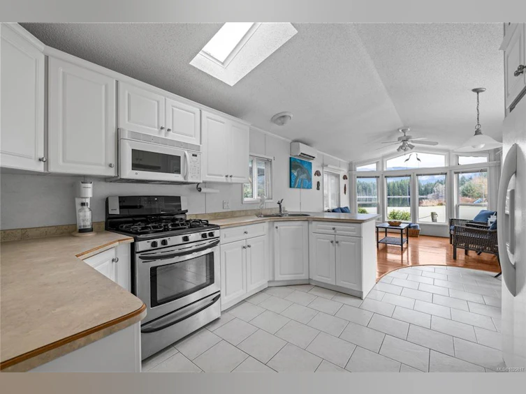 26-8631 South Shore Road, Lake Cowichan, BC, V0R 2G0 - 4