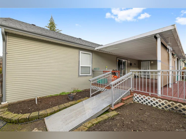 3967 Excalibur Street, Nanaimo, BC, V9T 6B9 - 33