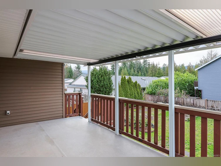 3367 First Street, Cumberland, BC, V0R 1S0 - 21