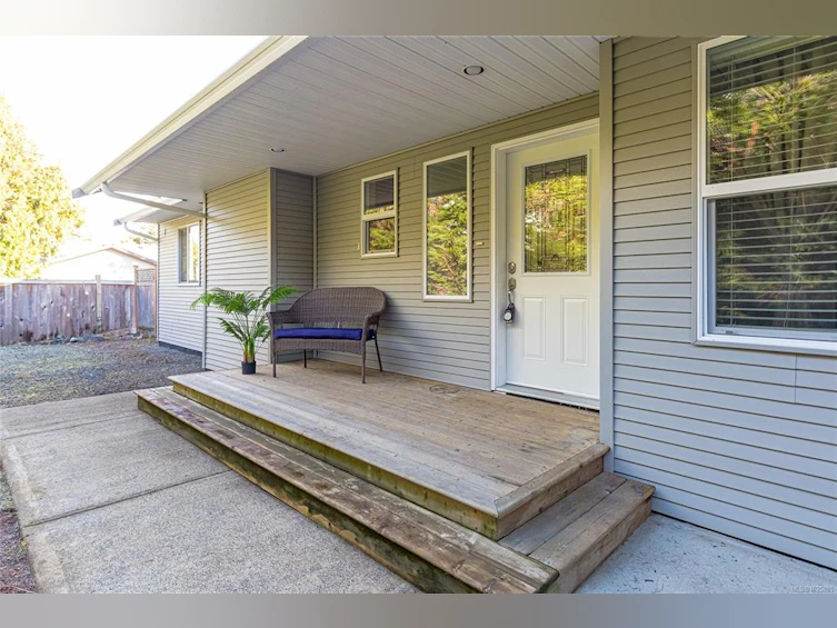 1762 Martini Way, Qualicum Beach, BC, V9K 2S3 - 15