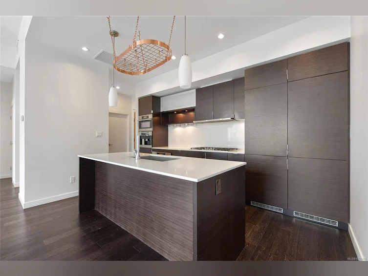 602-770 Fisgard Street, Victoria, BC, V8W 0B8 - 7