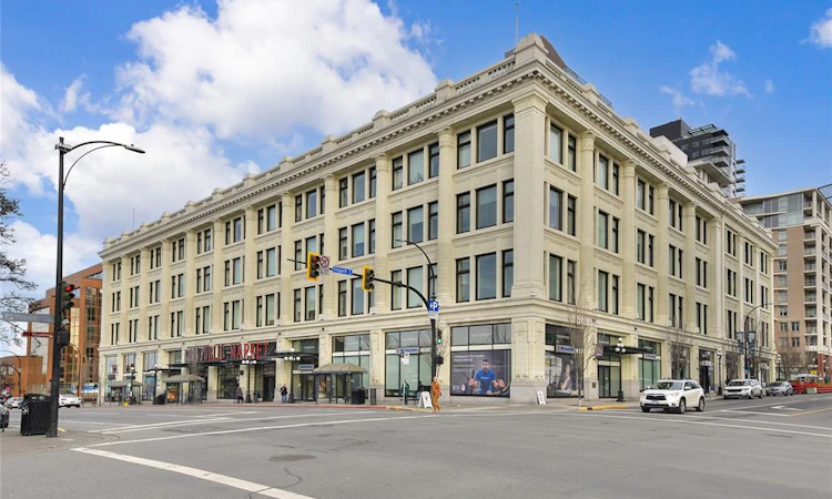 602-770 Fisgard Street