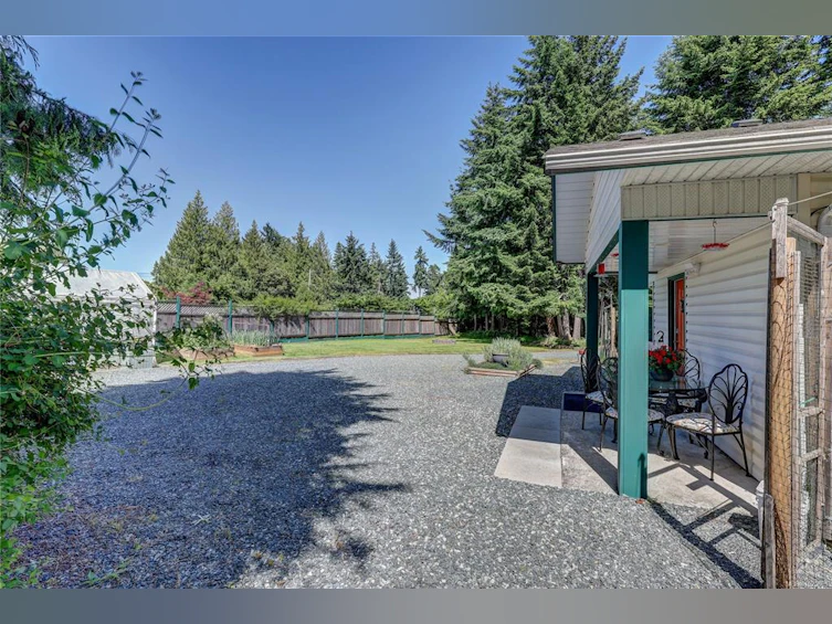 4840 Blue Heron Drive, Bowser/Deep Bay, BC, V0R 1G0 - 74