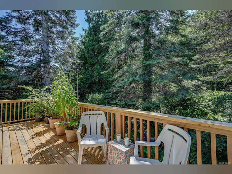 4840 Blue Heron Drive, Bowser/Deep Bay, BC, V0R 1G0 - 34