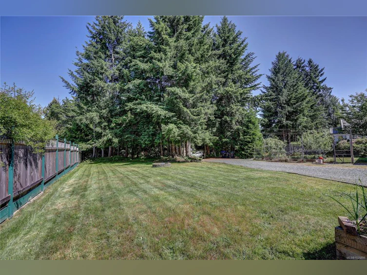 4840 Blue Heron Drive, Bowser/Deep Bay, BC, V0R 1G0 - 69