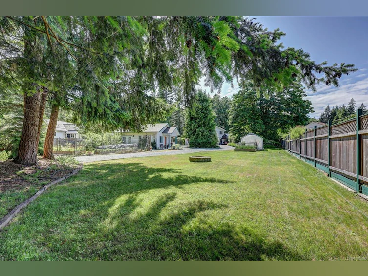 4840 Blue Heron Drive, Bowser/Deep Bay, BC, V0R 1G0 - 71