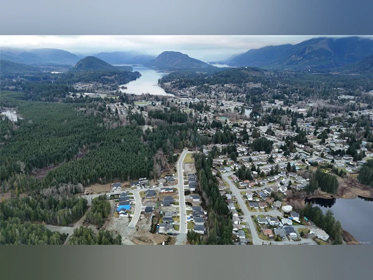 159 Maplewood Rise, Lake Cowichan, BC, V0R 2G0 - 4