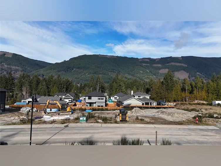 159 Maplewood Rise, Lake Cowichan, BC, V0R 2G0