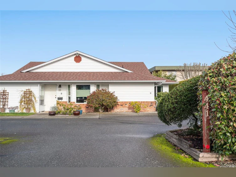 9-441 Harnish Avenue, Parksville, BC, V9P 2J9 - 11