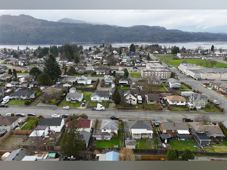 2869 12th Avenue, Port Alberni, BC, V9Y 2T3 - 4