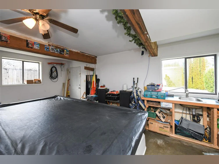 2745 Derwent Avenue, Cumberland, BC, V0R 1S0 - 23