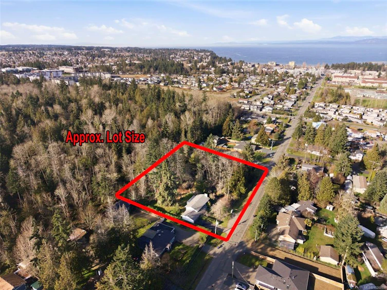 439 Craig Street, Parksville, BC, V9P 1L2 - 38