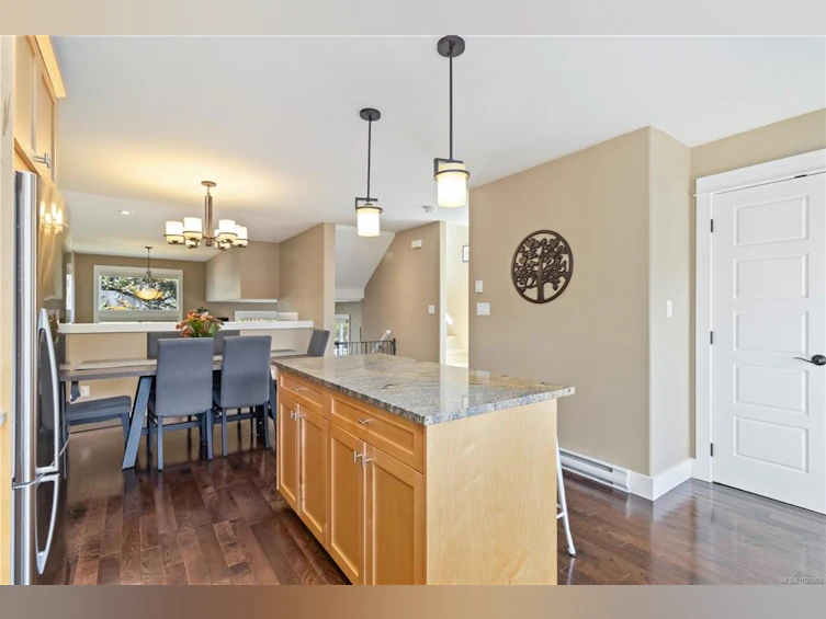 13-4583 Wilkinson Road, Saanich, BC, V8Z 5C3 - 13