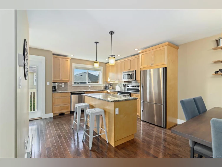 13-4583 Wilkinson Road, Saanich, BC, V8Z 5C3 - 11